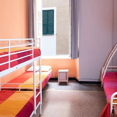 Manena Hostel Genova المظهر الخارجي الصورة